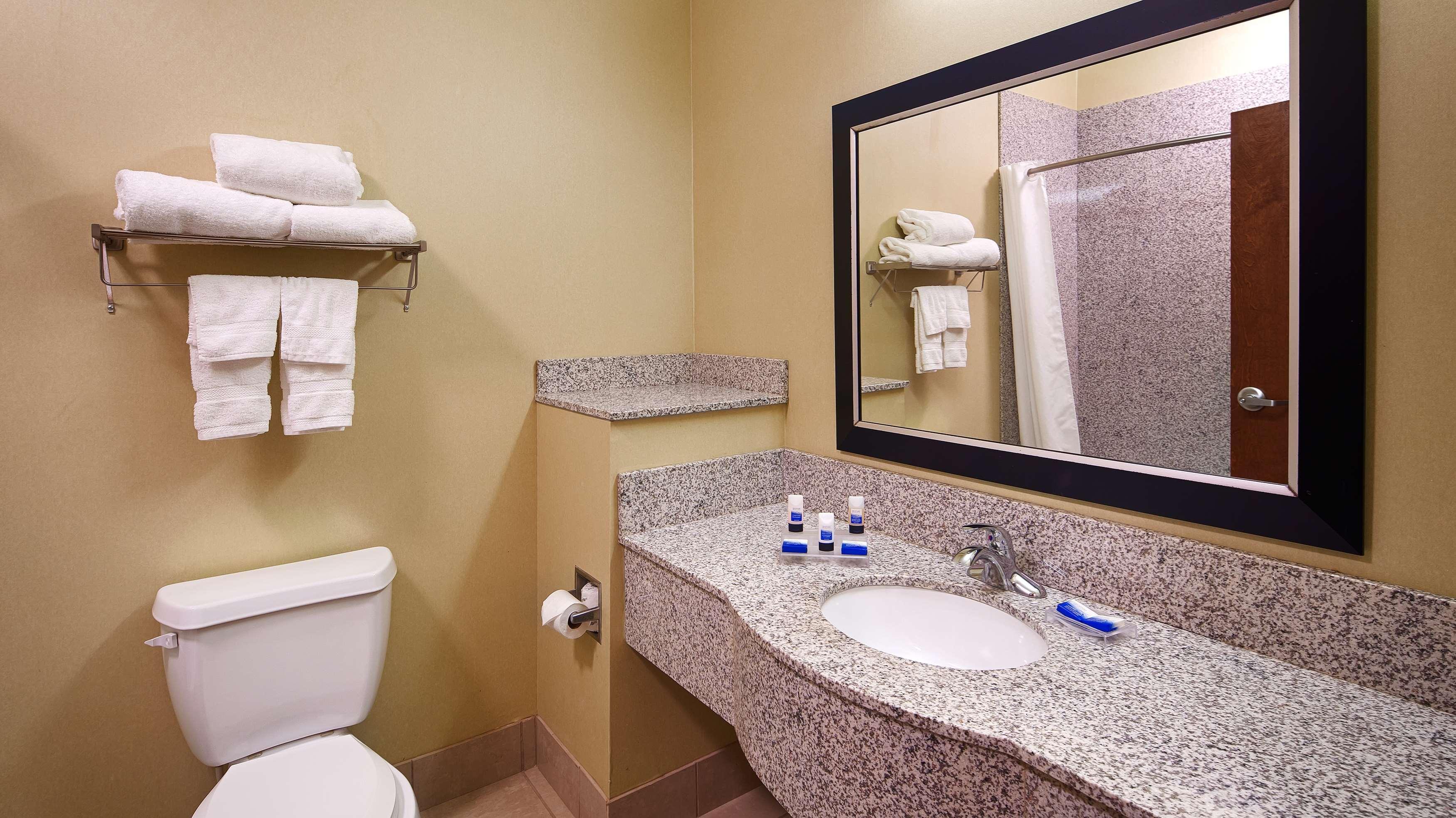 Best Western Plus Desoto Inn & Suites Mansfield Eksteriør bilde