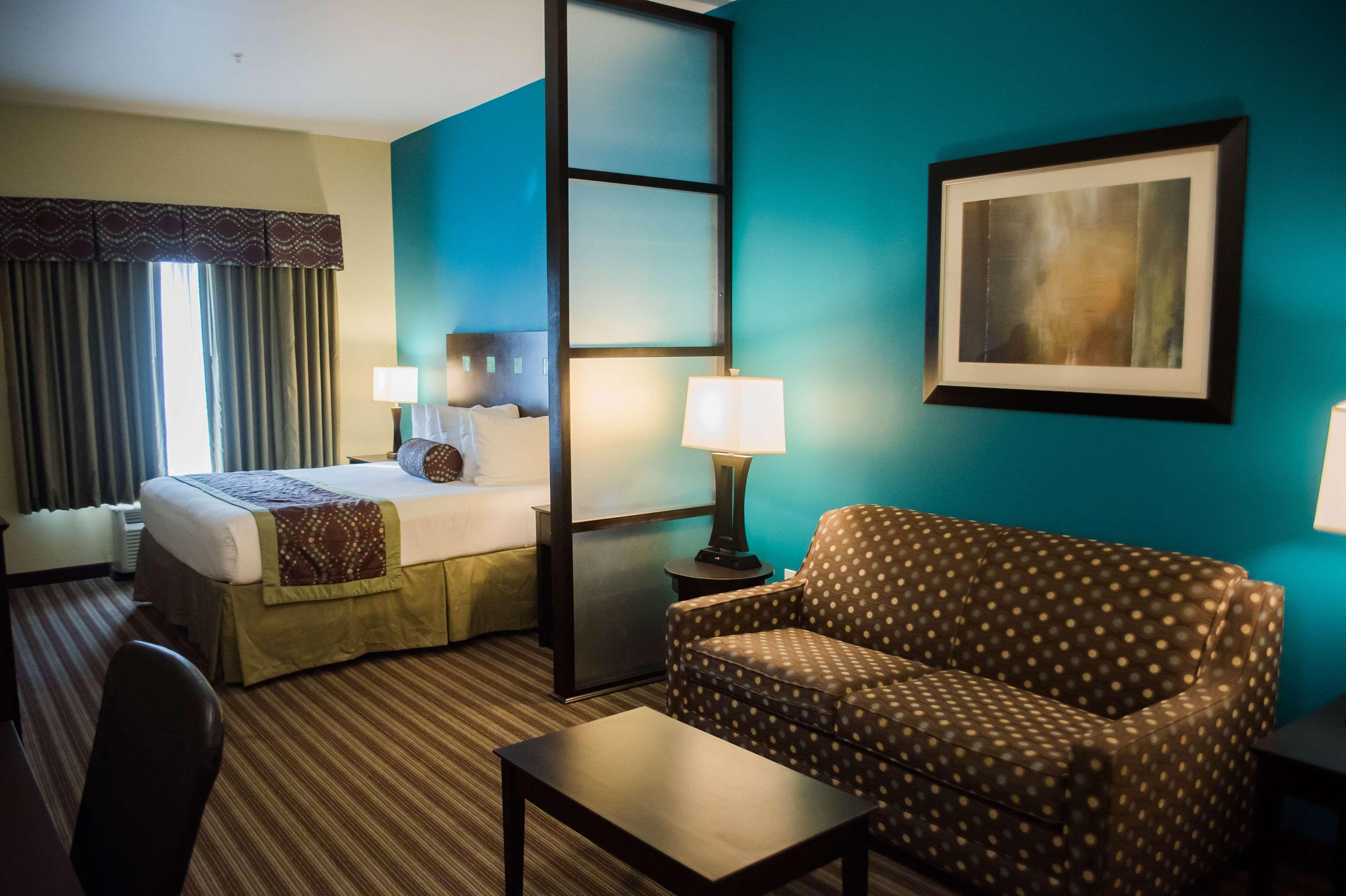 Best Western Plus Desoto Inn & Suites Mansfield Eksteriør bilde
