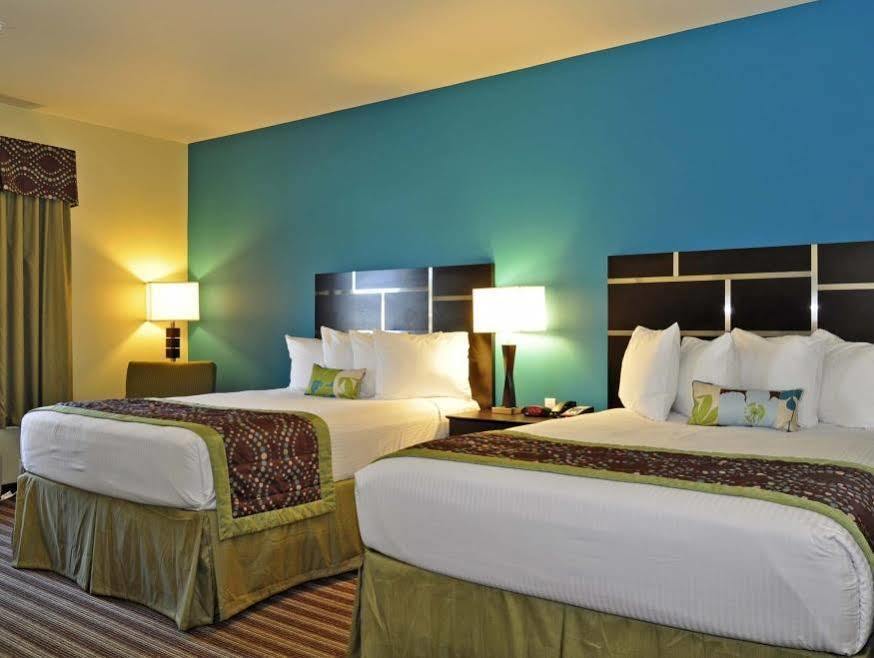 Best Western Plus Desoto Inn & Suites Mansfield Eksteriør bilde